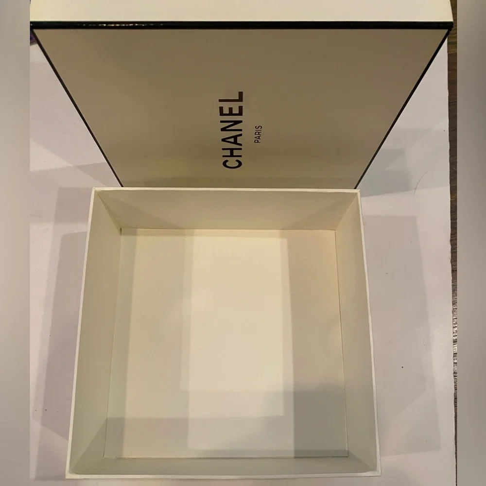 CHANEL gift box 8” square. Authentic white retail box